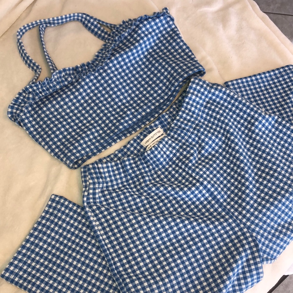 Vintage inspired cigarette pants and top
